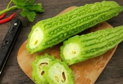 八月娱乐吃瓜,瓜田李下，明星秘闻大揭秘